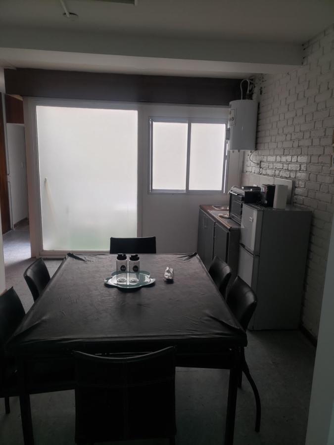 Departamento Ubicadisimo Calle Chile Con Estacionamiento Incluido Capital Mendoza 2 Apartman Kültér fotó