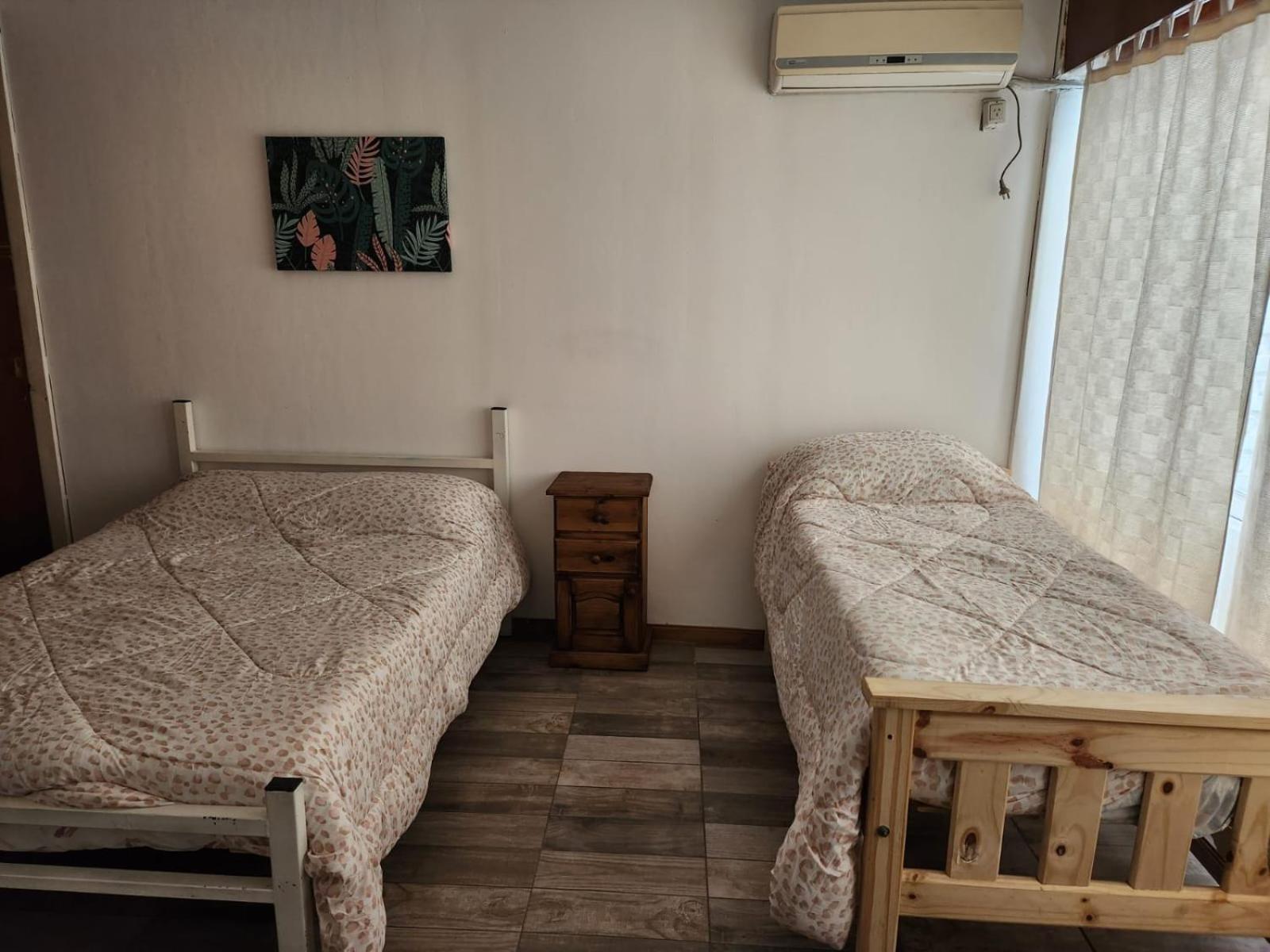 Departamento Ubicadisimo Calle Chile Con Estacionamiento Incluido Capital Mendoza 2 Apartman Kültér fotó